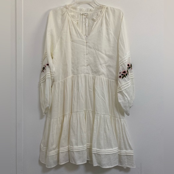 Storia White Embroidered Boho Dress - Picture 1 of 6